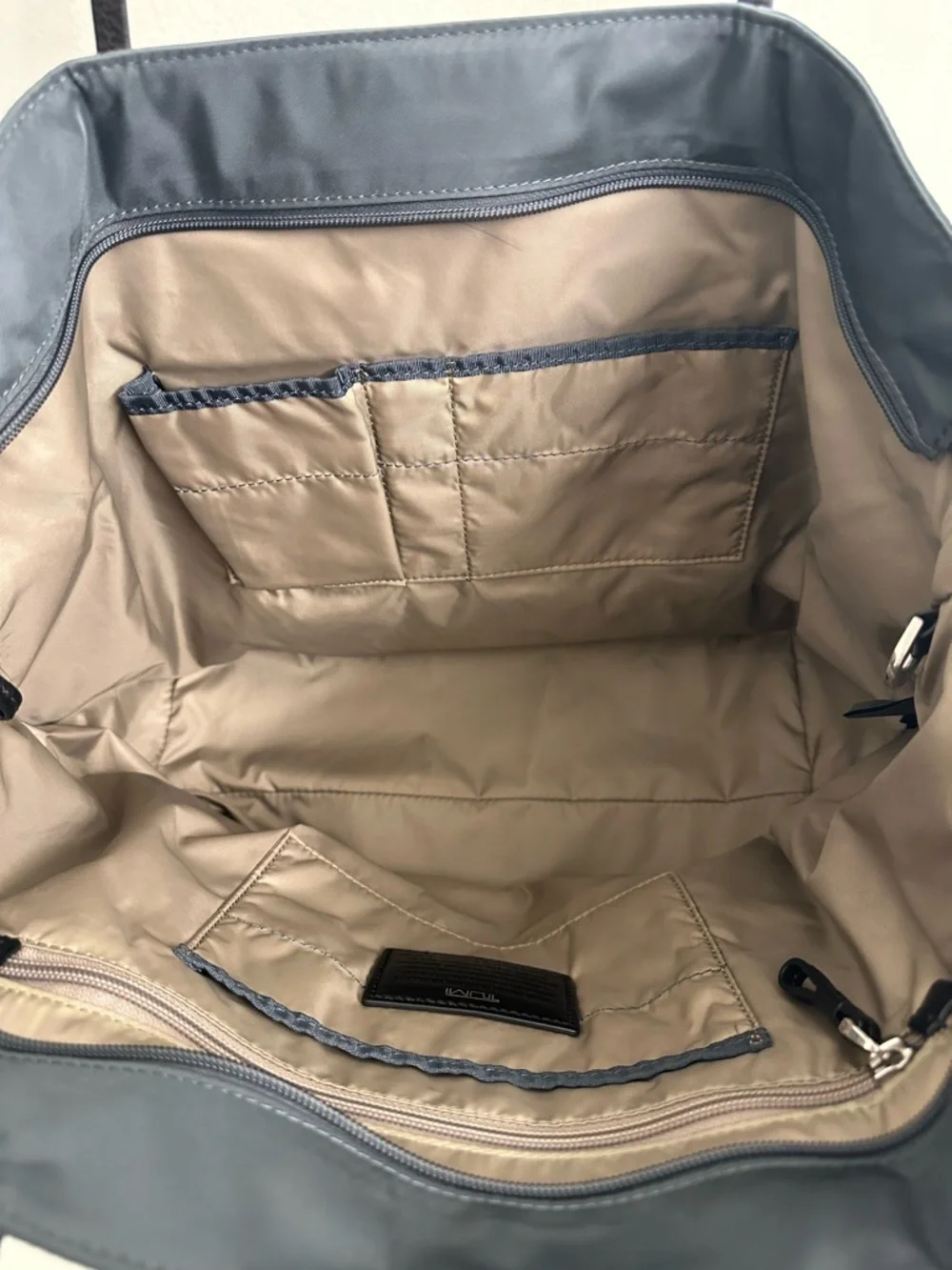 Tumi Voyager Zip Tope Gray and Black Nylon Tote - Picture 4 of 8